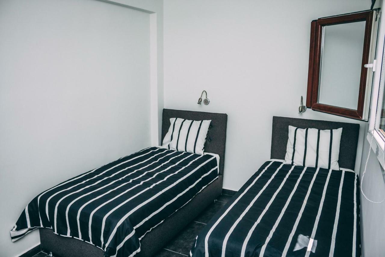 Pteleós Villa Elia מראה חיצוני תמונה