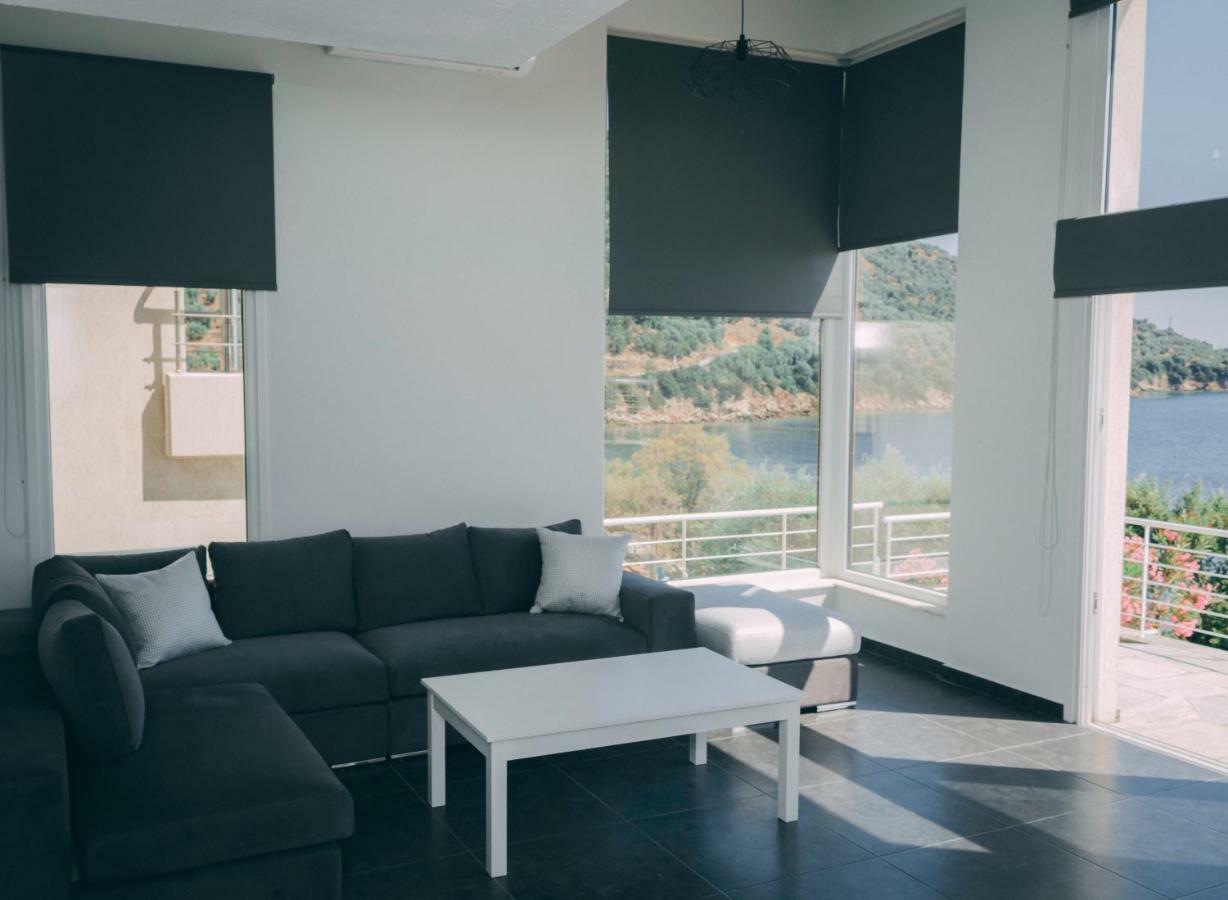 Pteleós Villa Elia מראה חיצוני תמונה